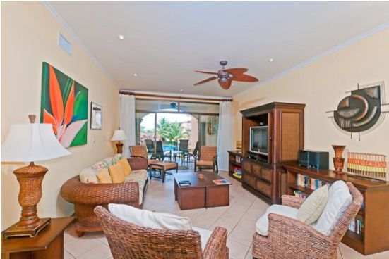 3 Bedroom Condo In The Best Location In Tamarindo, - Living Room (800x533), Png Download