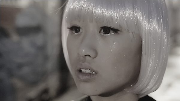 Peep Show - Portrait Photography (700x500), Png Download