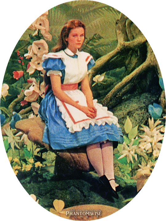 Fiona Fullerton As Alice From Alice's Adventures In - Fiona Fullerton Alice In Wonderland (540x718), Png Download