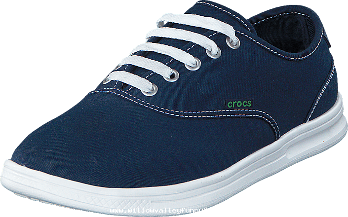 Crocs Men Lopro Canvas Plim Sneaker Men Men-fgjpx - Skate Shoe (705x440), Png Download