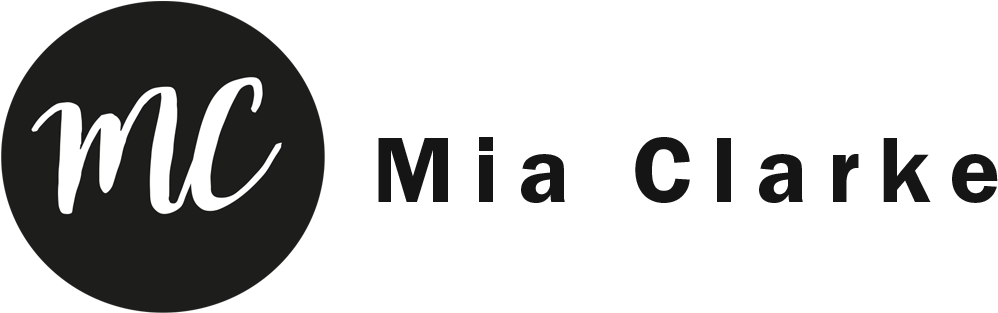 Mia Hope Clarke - Circle (1046x335), Png Download