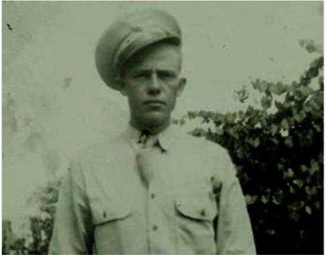 Cassie Lee Gaines My Grandfather Wwii Stormed The Beaches - Soldier (1200x504), Png Download