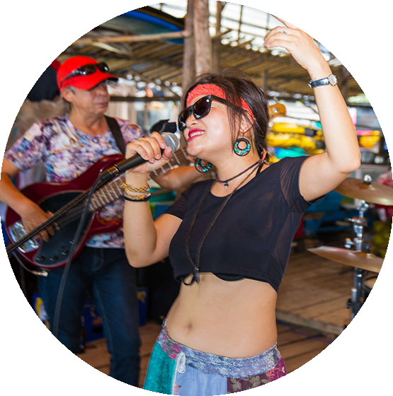 The Shack Vietnam Nha Trang Surfing Bai Dai Beach Party - Fun (555x560), Png Download