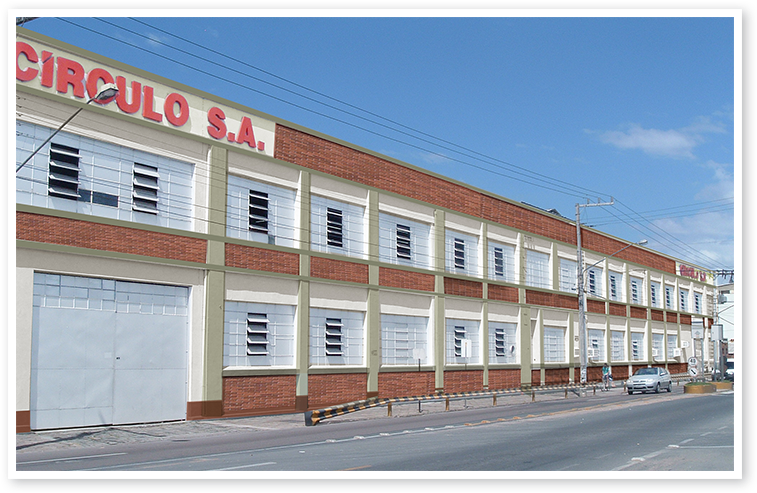 The Company Has 35 Thousand M², Being The Biggest Industrial - Commercial Building (800x600), Png Download