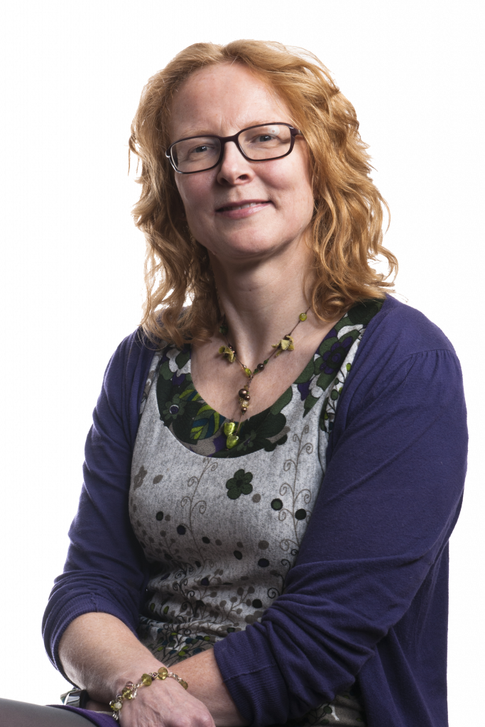 Dr Caroline Taylor, Mental Health Lead At Nhs Calderdale - Sitting (683x1024), Png Download