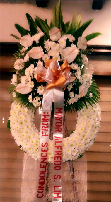 Funeral Flowers Round Small Stand Arrangement - Bouquet (700x700), Png Download