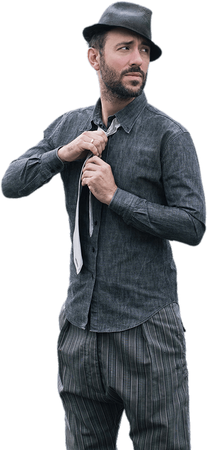 Charlie Winston Wearing Tie - Standing (668x953), Png Download