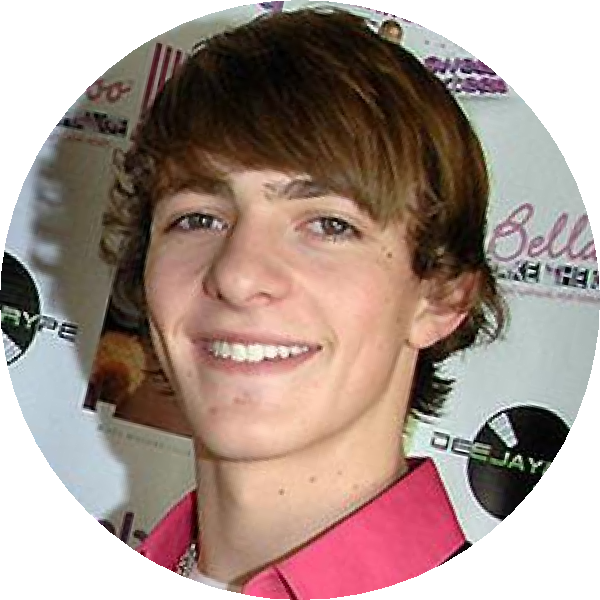 Rocky Lynch - Madeline Carroll (600x600), Png Download