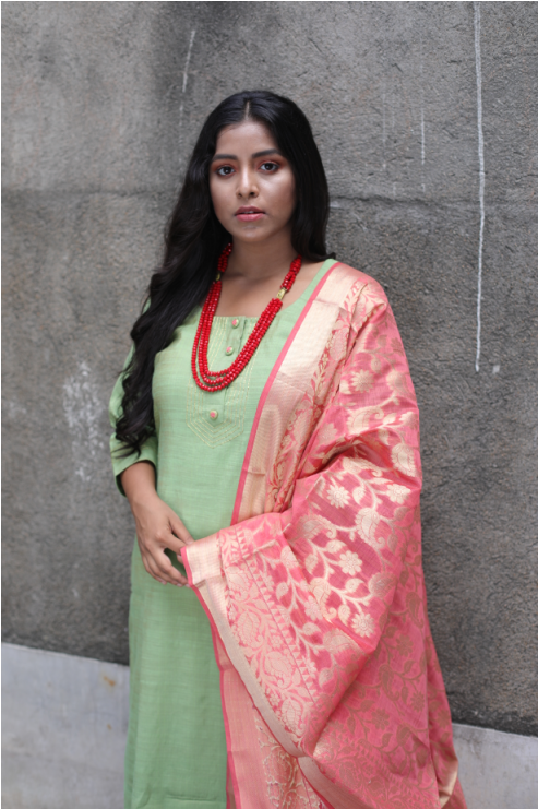 Green Kurta Set With Zari Detailing And Handmade Buttons - Silk (740x740), Png Download